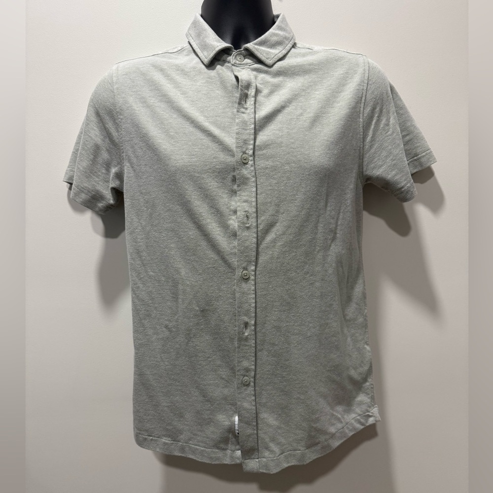 Sperry Men's Light Gray Casual Button Down Shirt